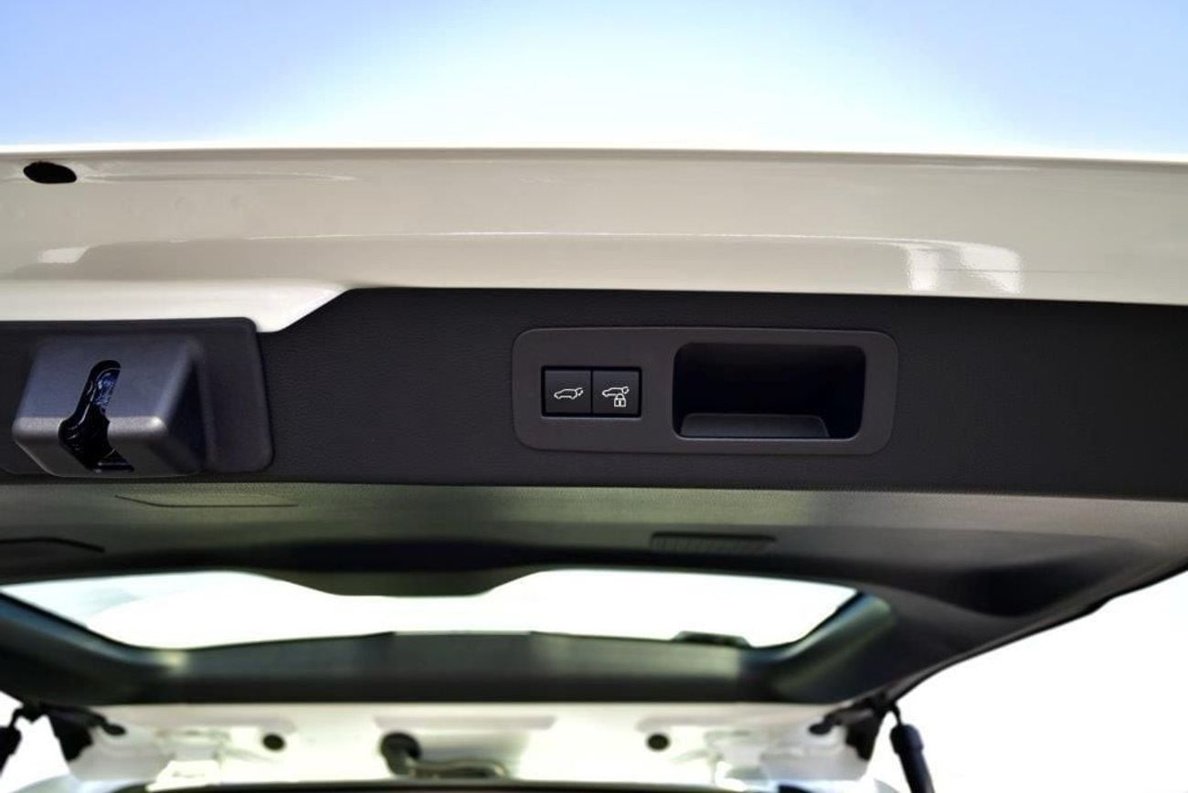 Toyota Land Cruiser VX 3.3L TOYOTA LAND CRUISER 300 VXR V6 3.3L DIESEL TWIN TURBO AUTOMATIC TRANSMISSION