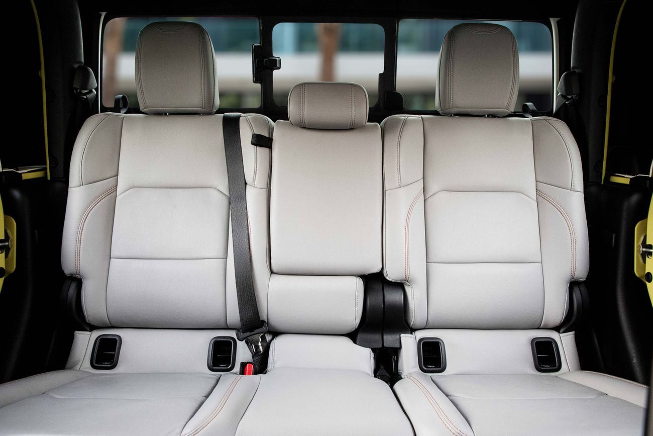 Jeep Gladiator Gladiator Sand Runner | 3,428 P.M | 0% Downpayment | Full Option!