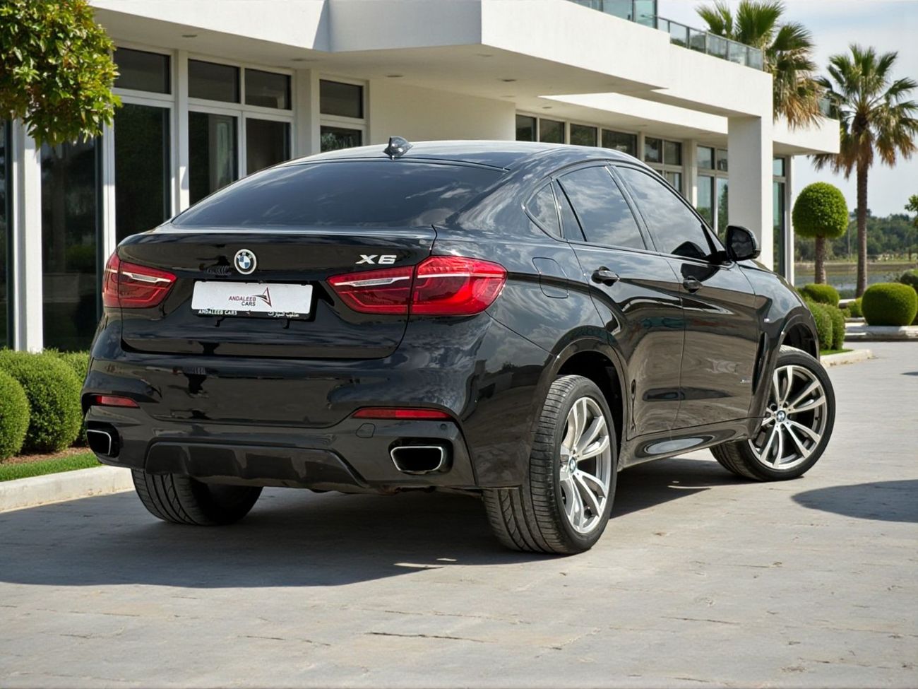 BMW X6 50i M Sport 4.4L xDRIVE50i M KIT TWIN TURBO | 4.4L V8 – 450 BHP | 2019 | JAPANESE SPECS | AED 2,780 