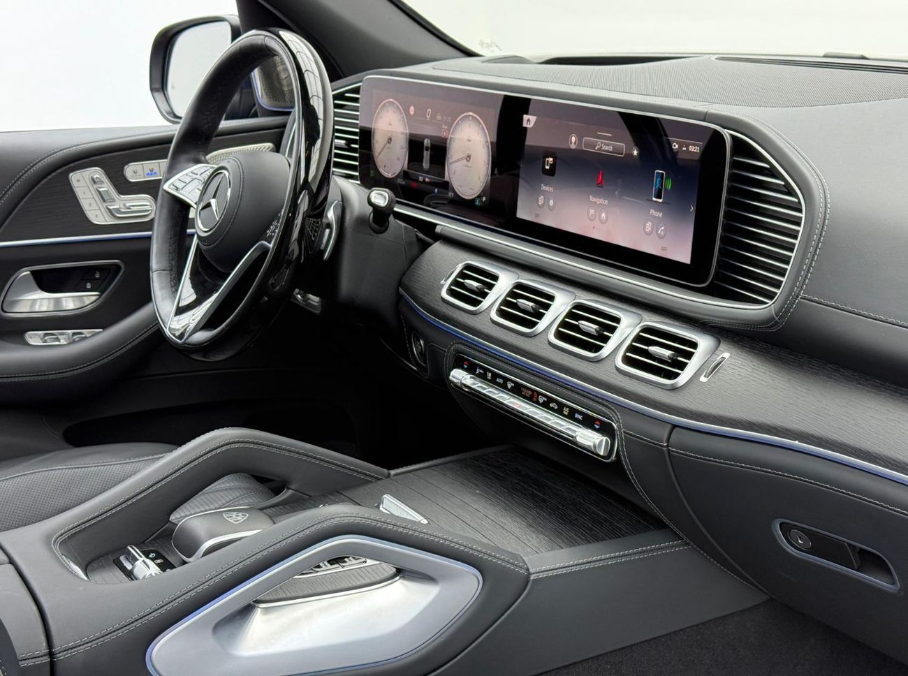 مرسيدس مايباخ gls600 مايباخ 2024 Mercedes Maybach GLS600, Warranty, Very Low Km, Executive Seats, Excellent Condition