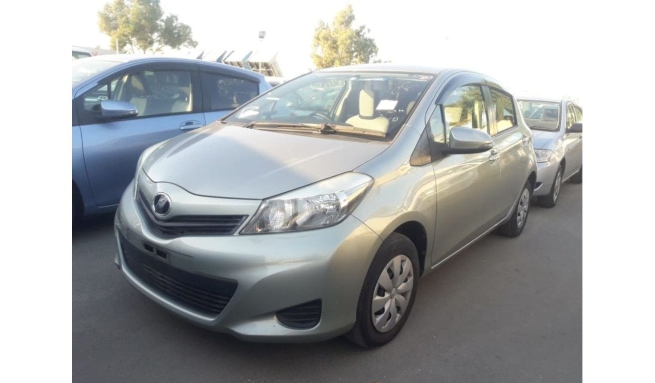 تويوتا فيتز Toyota Vitz RIGHT HAND DRIVE(Stock no PM47)