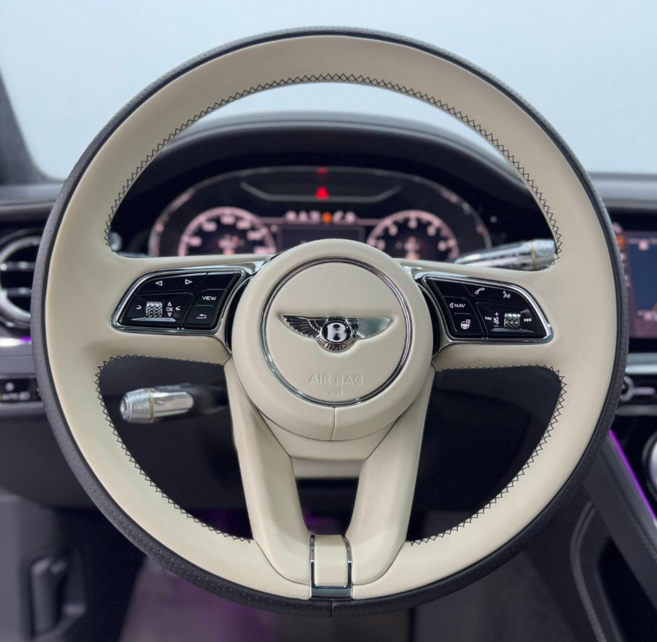 Bentley Continental GT 4.0T V8 2022 Bentley Continental GT,Bentley Warranty, Full Agency Service History, GCC