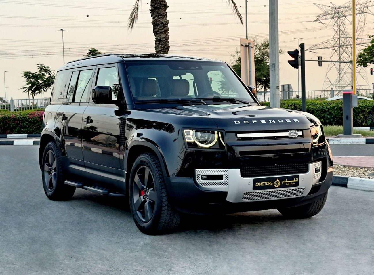 Land Rover Defender P400 110 HSE 3.0L (5 Seater)