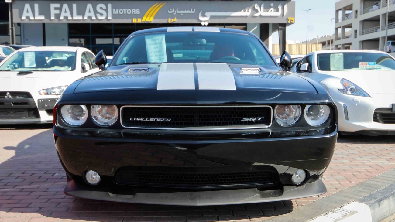 Dodge Challenger HEMI 392 SRT
