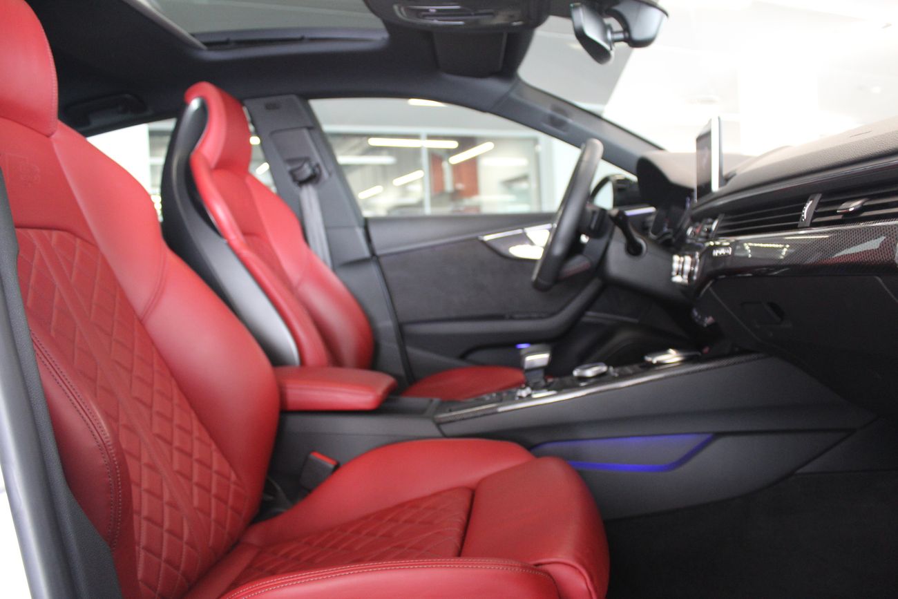 Audi S5 Sportback quattro 354hp (Ref#5744)