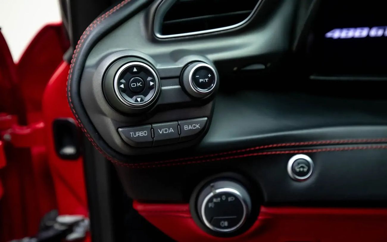 فيراري 488 GTB - GCC Spec