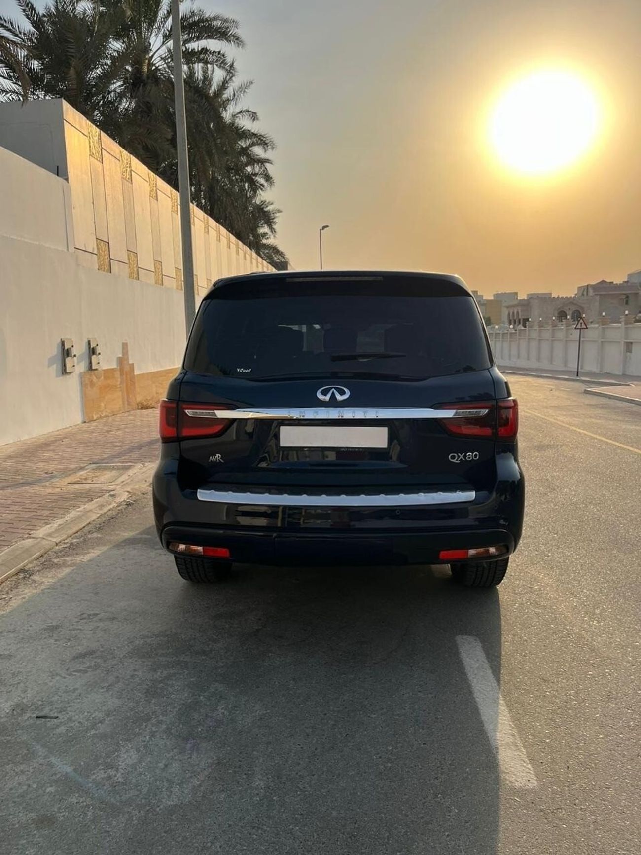 Infiniti QX80 Luxury 5.6L