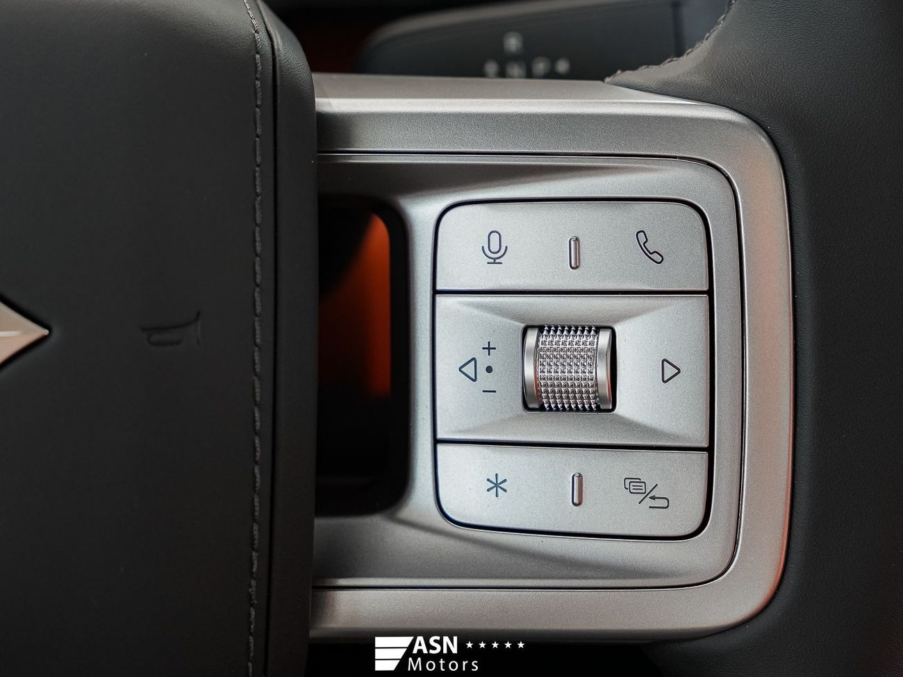 BYD Leopard Titanium 7 Ultra Edition Orange Interior 1.5 Plug-In Hybrid (Export Price)