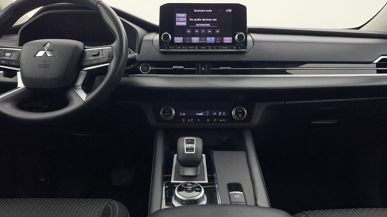 ميتسوبيشي آوتلاندر 2.5L 2023 | 0 DP | 1013/Month | 30 Day Return | Service History