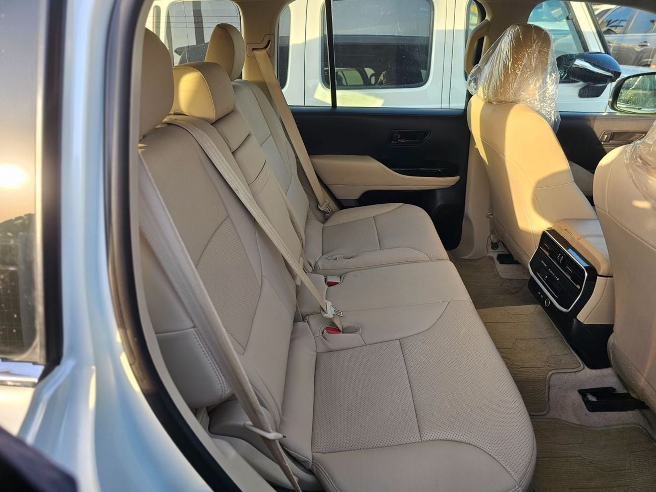 تويوتا لاند كروزر Toyota land cruiser LHD 4.0L 2022 petrol engine