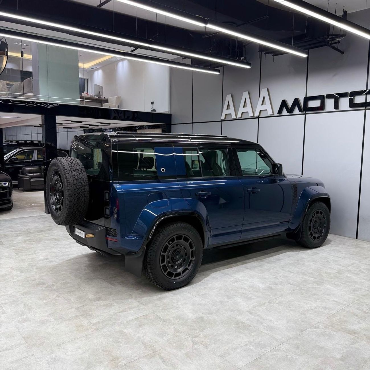 لاند روفر ديفندر OCTA P635 | GCC Specs | 5 years warranty and service