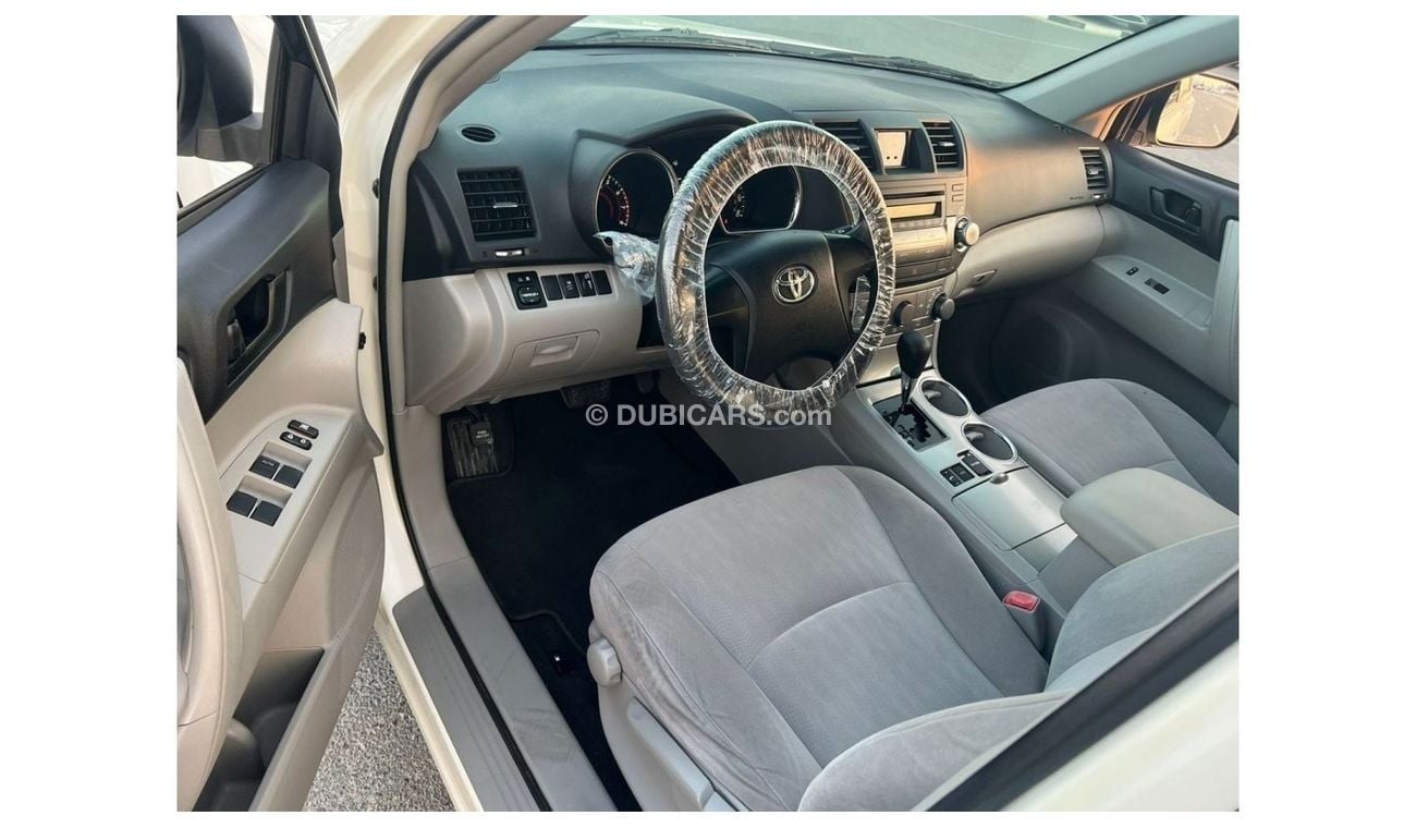 Toyota Highlander *Offer*2012 Toyota Highlander // 2.7L // V4 - All Airbags Original New Tyres