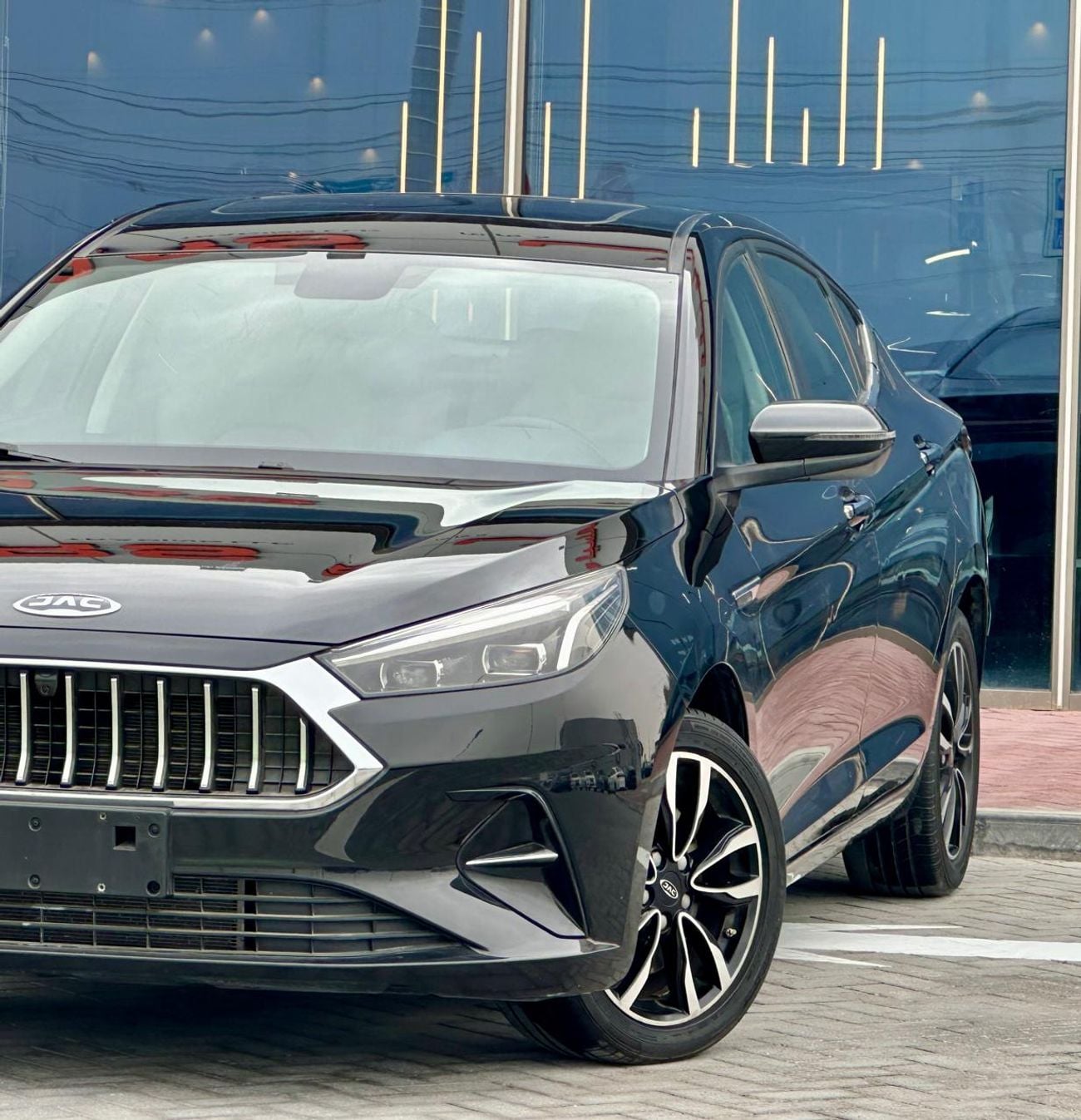 جاك J7 LUXURY 450-MONTHLY | GCC | FULL OPTION  | ACCIDENT FREE