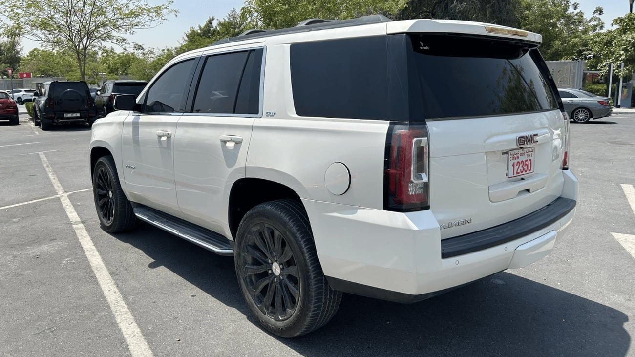 GMC Yukon SLT 4WD 7 Seater