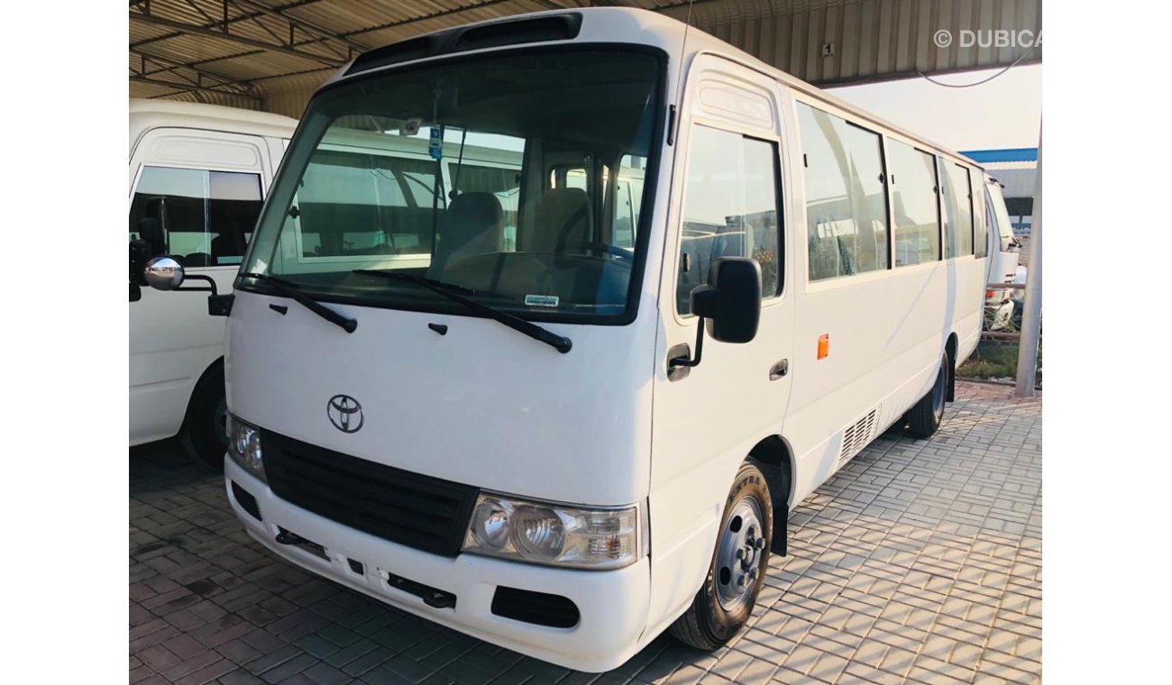 Toyota Coaster 30 SEATER----4.2L-DIESEL------MANUAL-----PERFEITA CONDIÇÃO------(ESPECIALMENTE Para ANGOLA