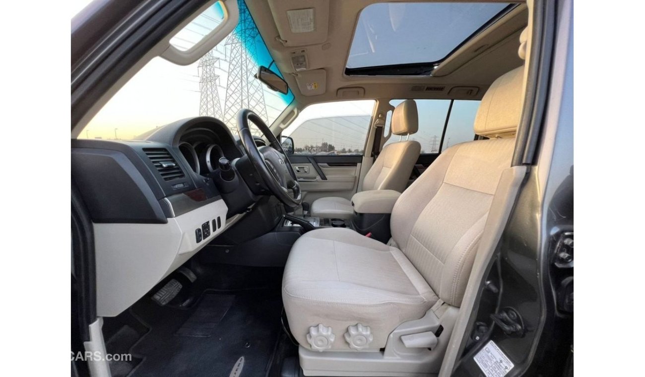 ميتسوبيشي باجيرو 2019 Mitsubishi Pajero GLS 4x4 Sunroof - 100% No Accident