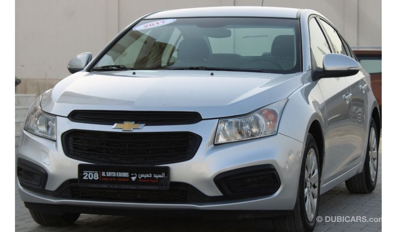 Chevrolet Cruze LS LS Chevrolet Cruze 2017, GCC, in excellent condition, without accidents