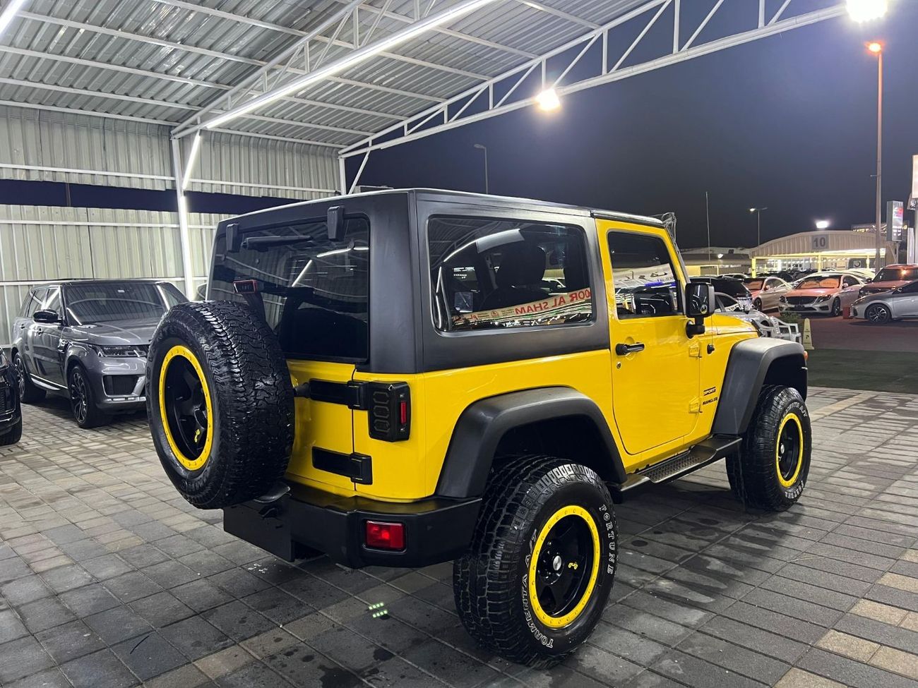 Jeep Wrangler Big Bear Extreme 3.6L A/T