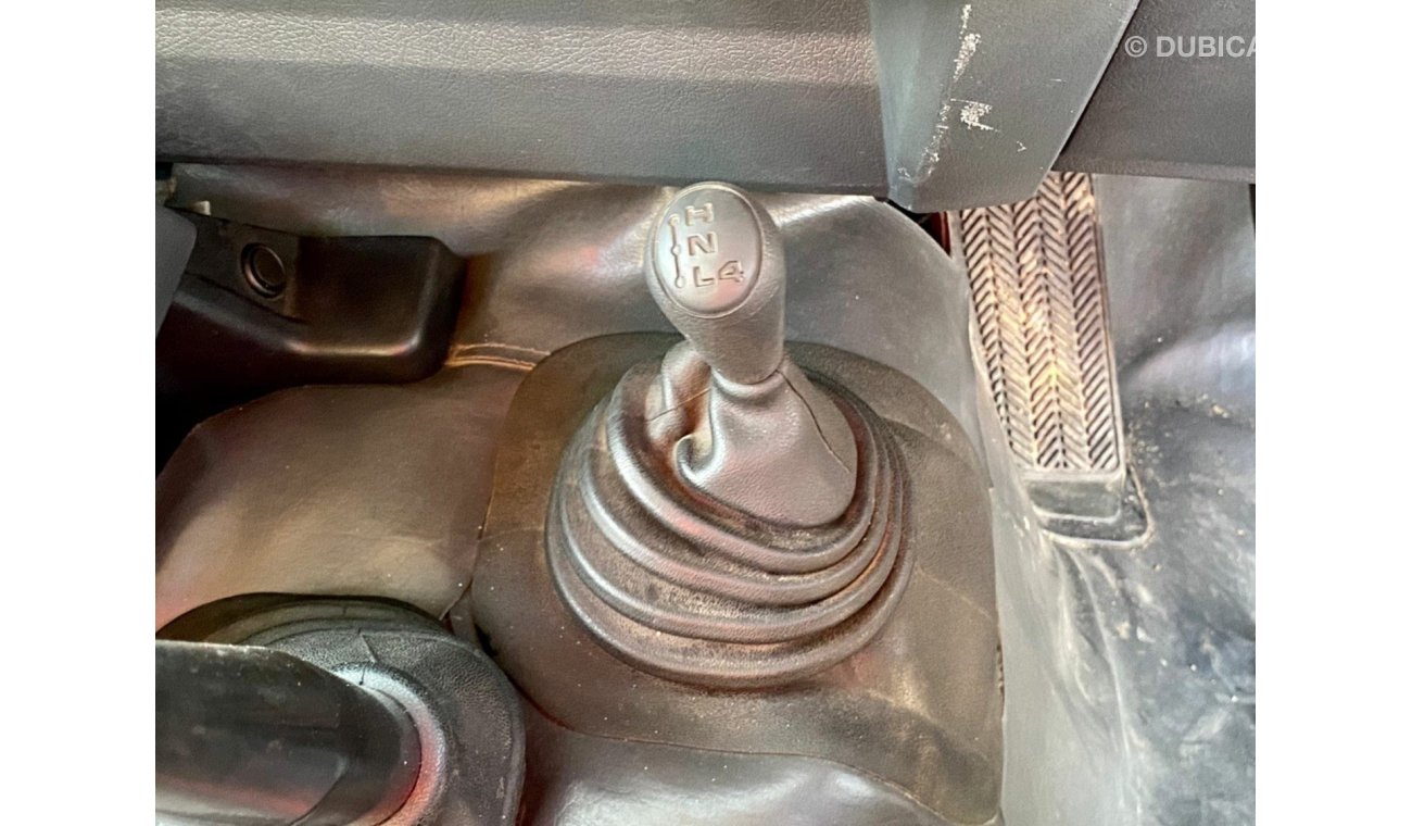 Toyota Land Cruiser 70 Toyota Landcruiser hard top RHD Diesel engine 1HZ car very clean and good condition