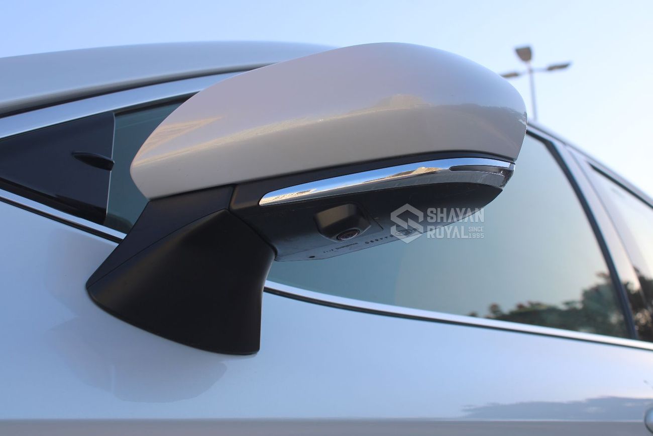 Toyota Camry LUMIERE 2.5L HYBRID AT FWD AT 2026MY