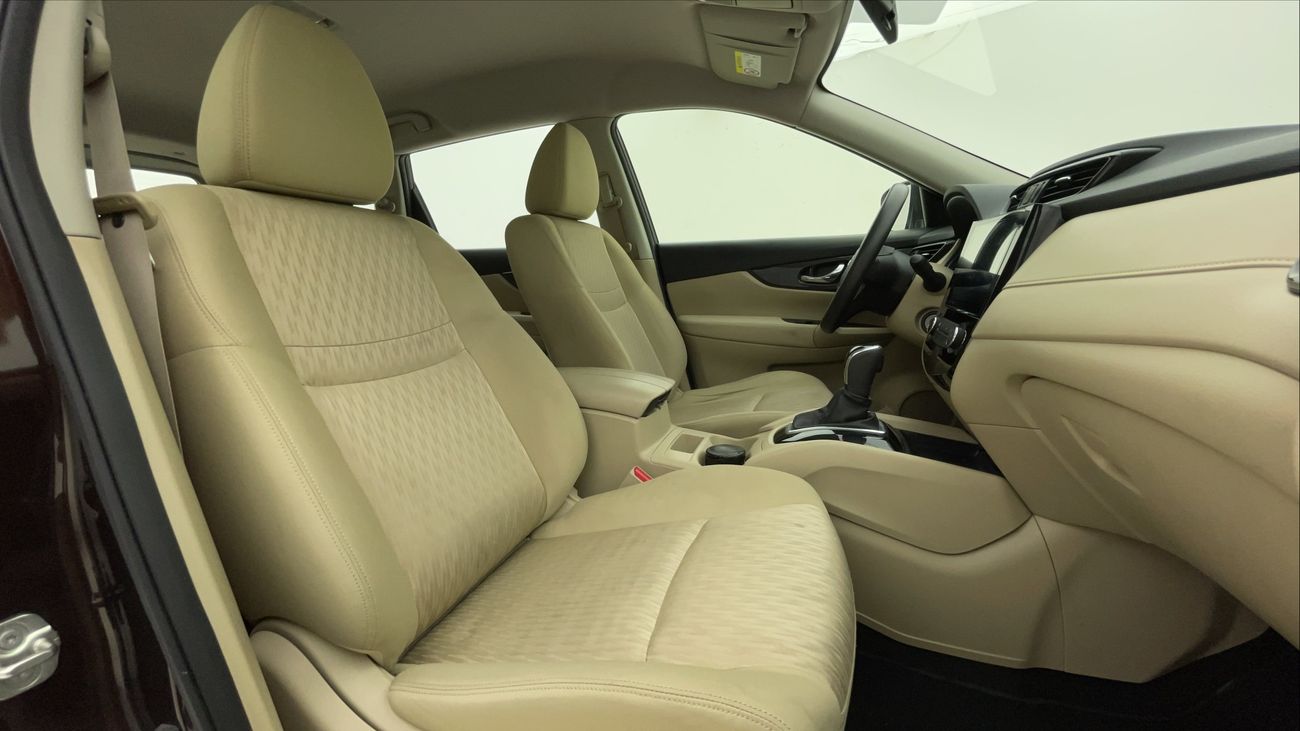 نيسان إكس تريل S 2.5 | بدون دفعة مقدمة | اختبار القيادة في المنزل