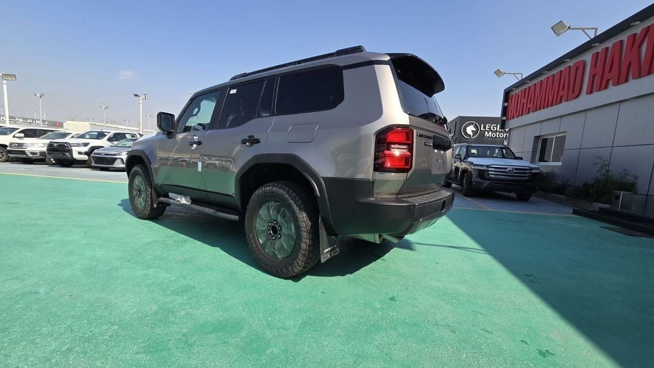 تويوتا برادو FULL OPTION 2.4L