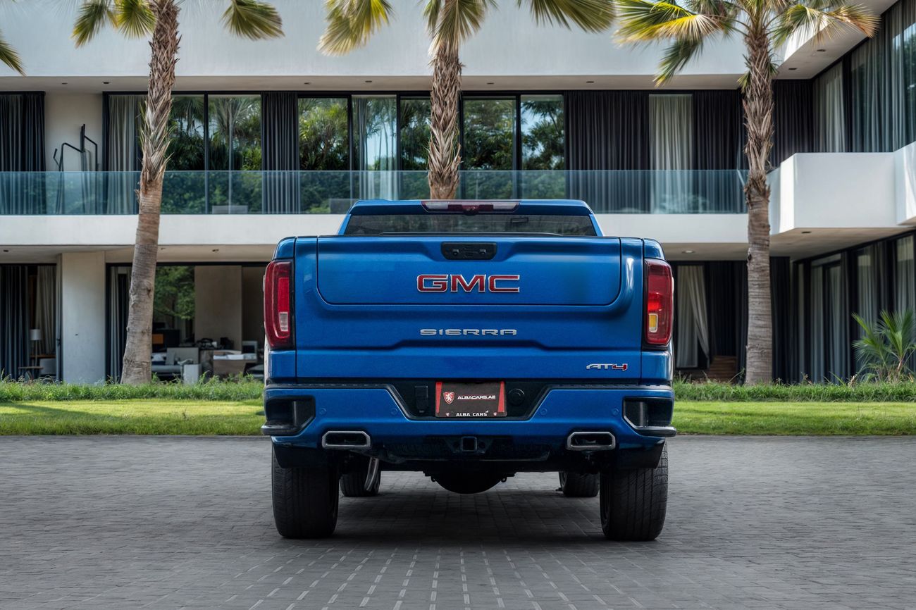 GMC Sierra 5.3L V8 AT4 Crew Cab (AWD)