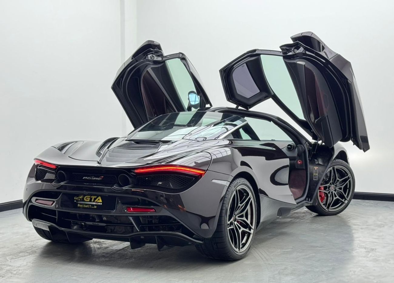 مكلارين 720S 2018 McLaren 720s Performance, McLaren Service History, 1 Year Warranty, Full PPF, GCC