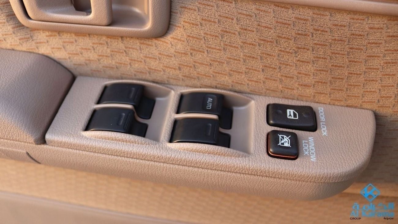 Toyota Land Cruiser 70 Diesel VDJ 4.5L V8 (5 Doors) 2024 SCREEN AND CAMERA , POWER WINDOW AND CENTER LOCK ,