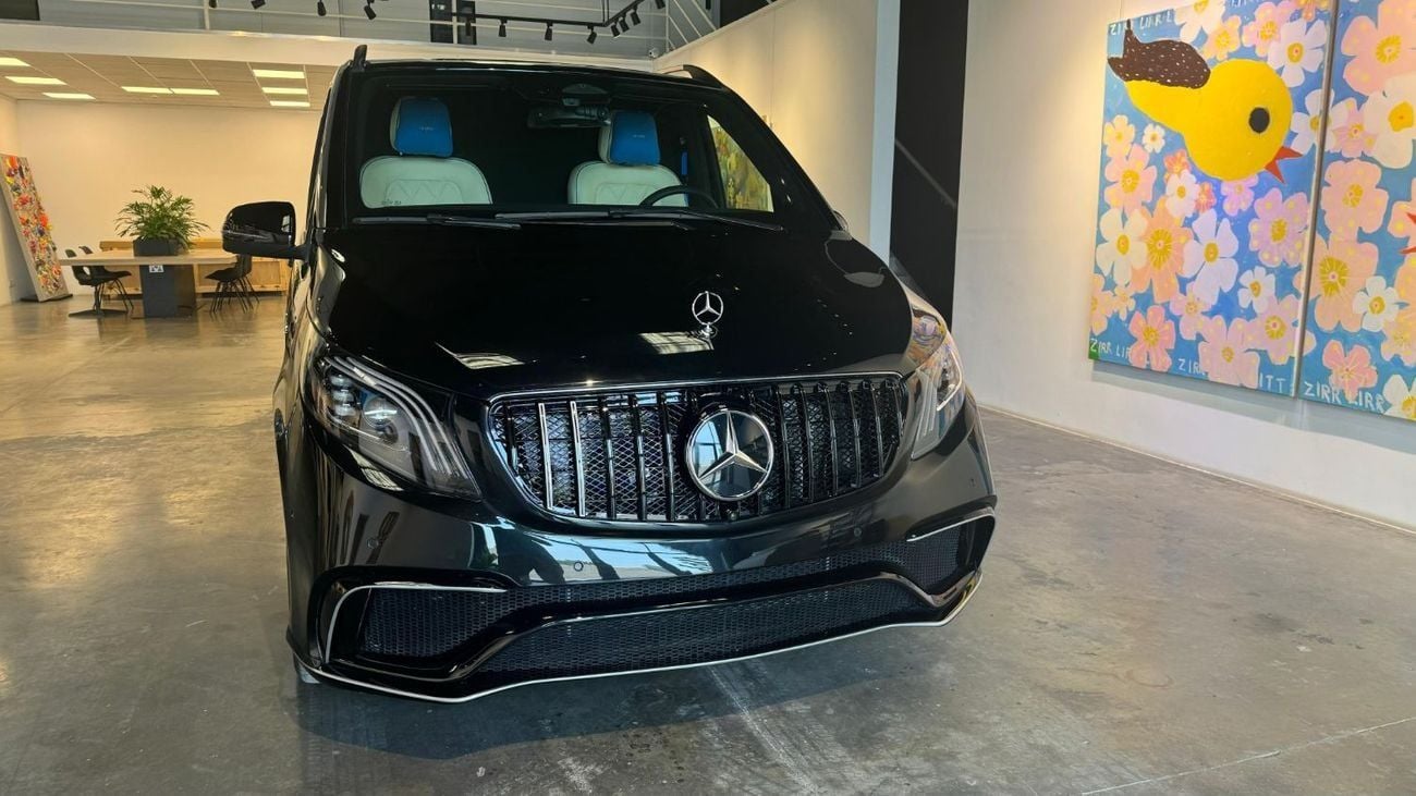 مرسيدس بنز V 300 2026 “LE REVE” – Handcrafted by ROYAL CUSTOMS in Dubai (5 Year Warranty)