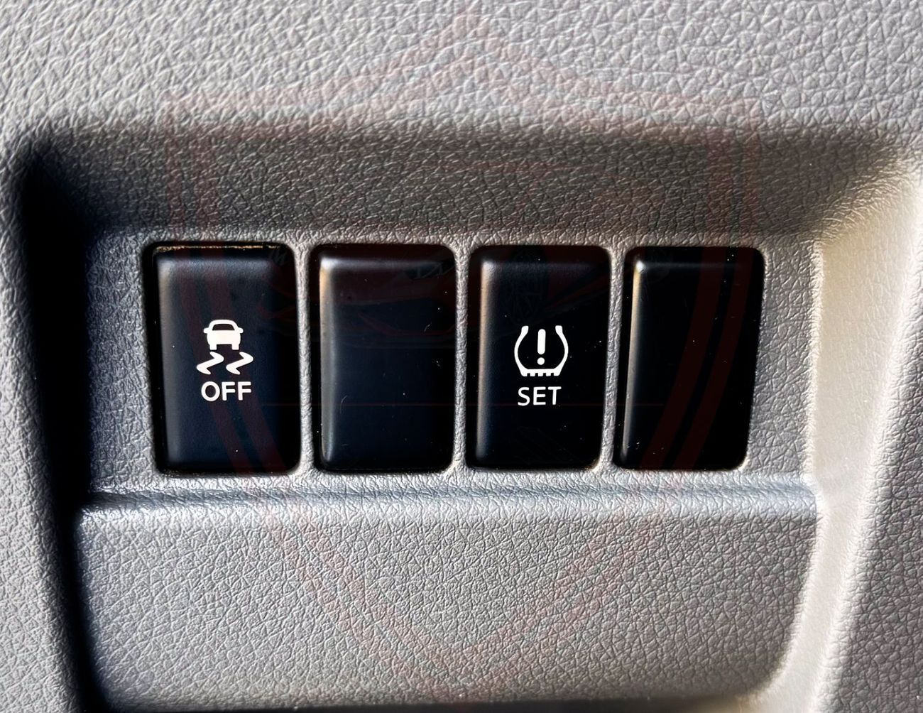 نيسان أورفان نيسان أورفان شيلر | ٢.٥ لتر | ٢٠٢١ | خليجي | خالية من الحوادث | بحالة ممتازة | ٧٦٩ شهرياً