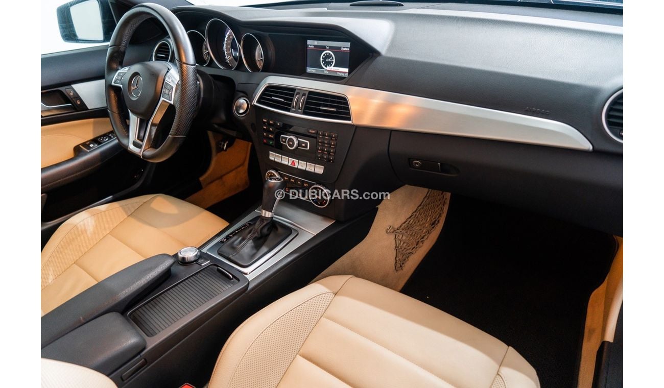 Mercedes-Benz C 250 Std 2015 Mercedes-Benz C250