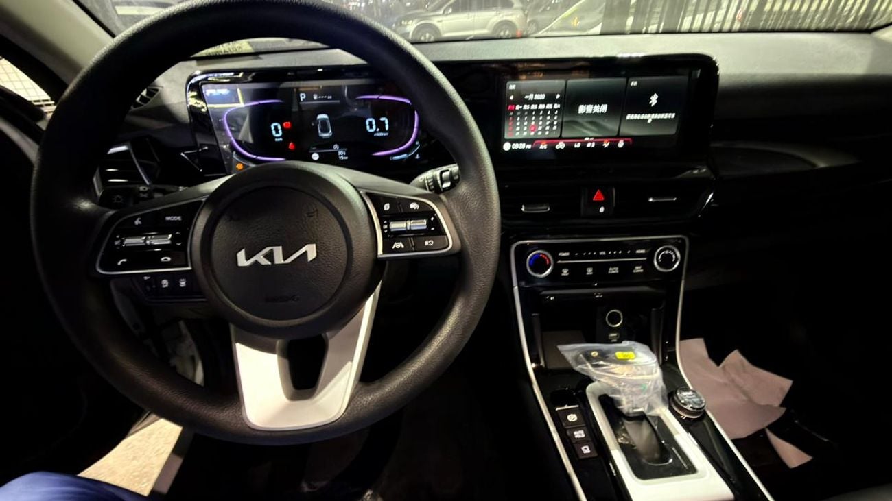 كيا سيلتوس 1.5 L AUTOMATIC. PETROL SUV/CROSSOVER/FRONT WHEEL