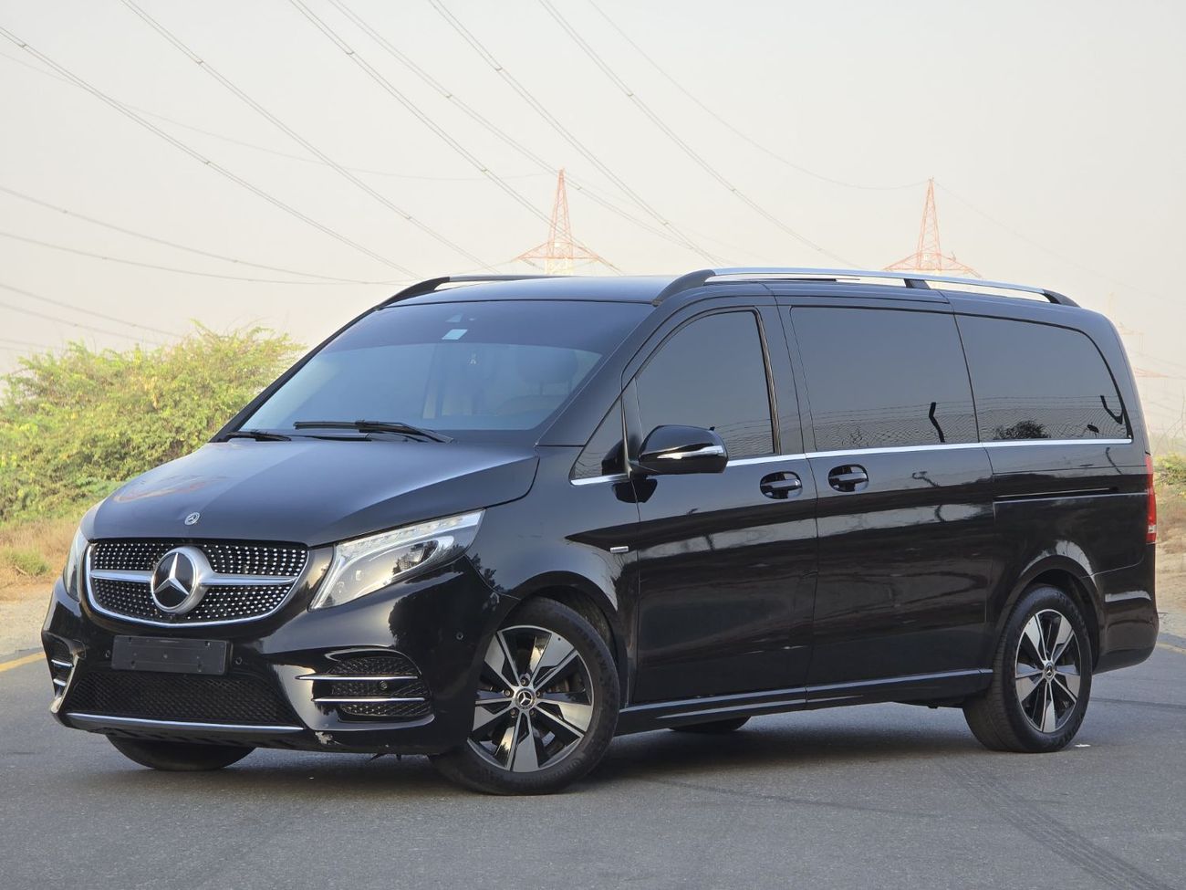 Mercedes-Benz V 250 Std 2.1L MERCEDES V-250 FULL OPITION // PERFECT CONDITION // VIP SEATS // SUNROOF