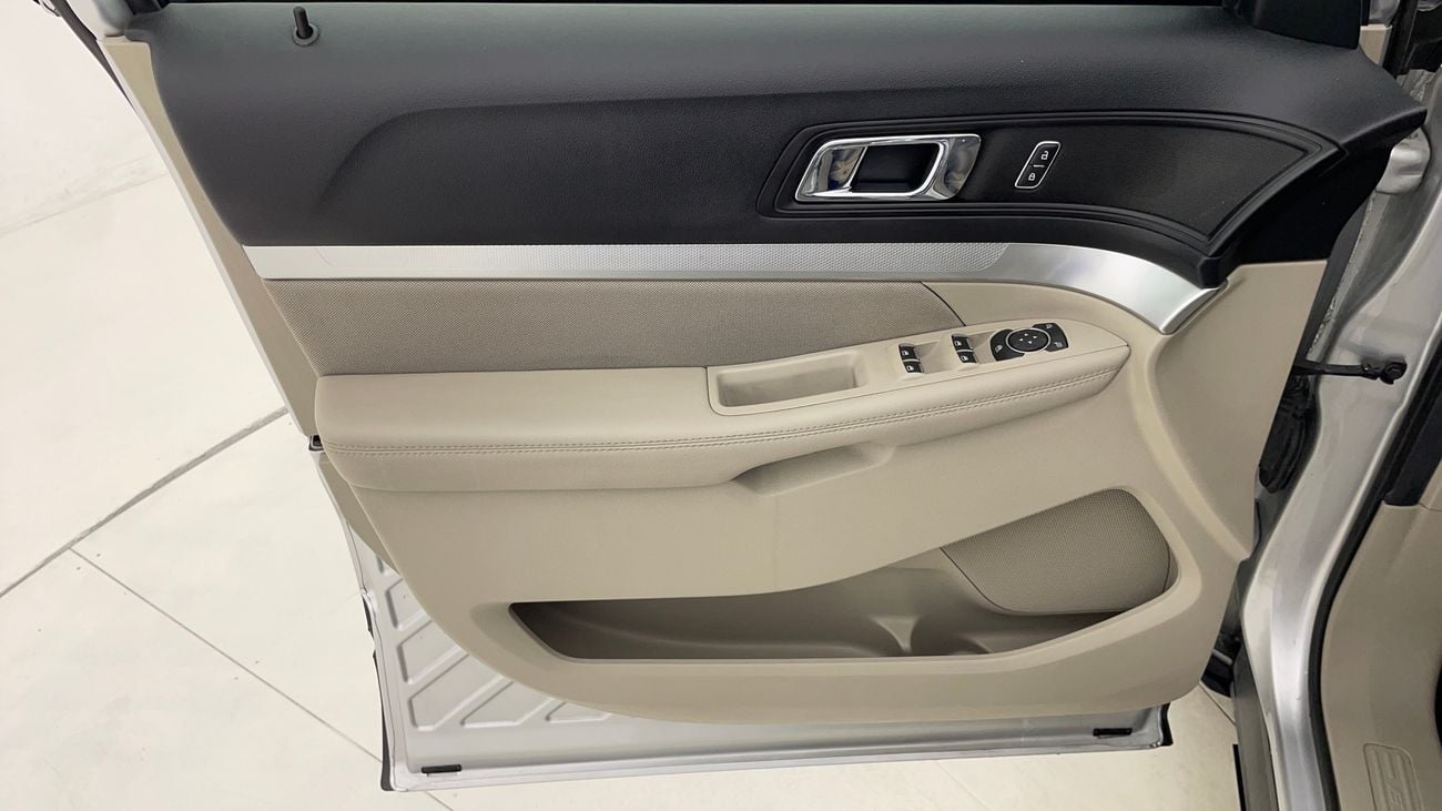 فورد إكسبلورر BASE FWD 3.5 | بدون دفعة مقدمة | اختبار قيادة مجاني للمنزل