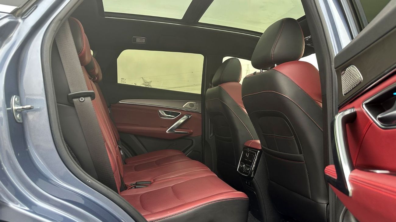 Jetour X70 Plus Luxury 2023 GCC 1.6L Turbo 4 Cylinders Warranty Low Mileage