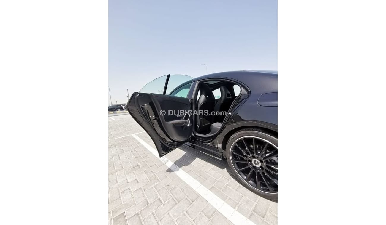 Mercedes-Benz CLA 250 Mercedes-Benz CLA250- 2022- Black