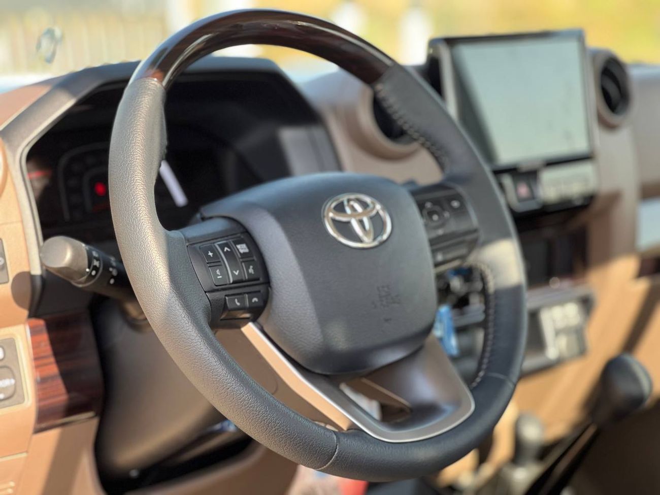 تويوتا لاند كروزر بيك آب S/C LC79 2.8L DSL M/T // 2025 // HIGH OPTION WITH RADAR , DIFF LOCK , DVD&BACK CAMERA // SPECIAL OFF