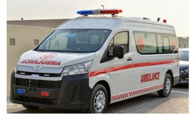 تويوتا هاياس كوميتور GL  سقف عالي كوميتور GL  سقف عالي ambulance full equipment اتوماتيك