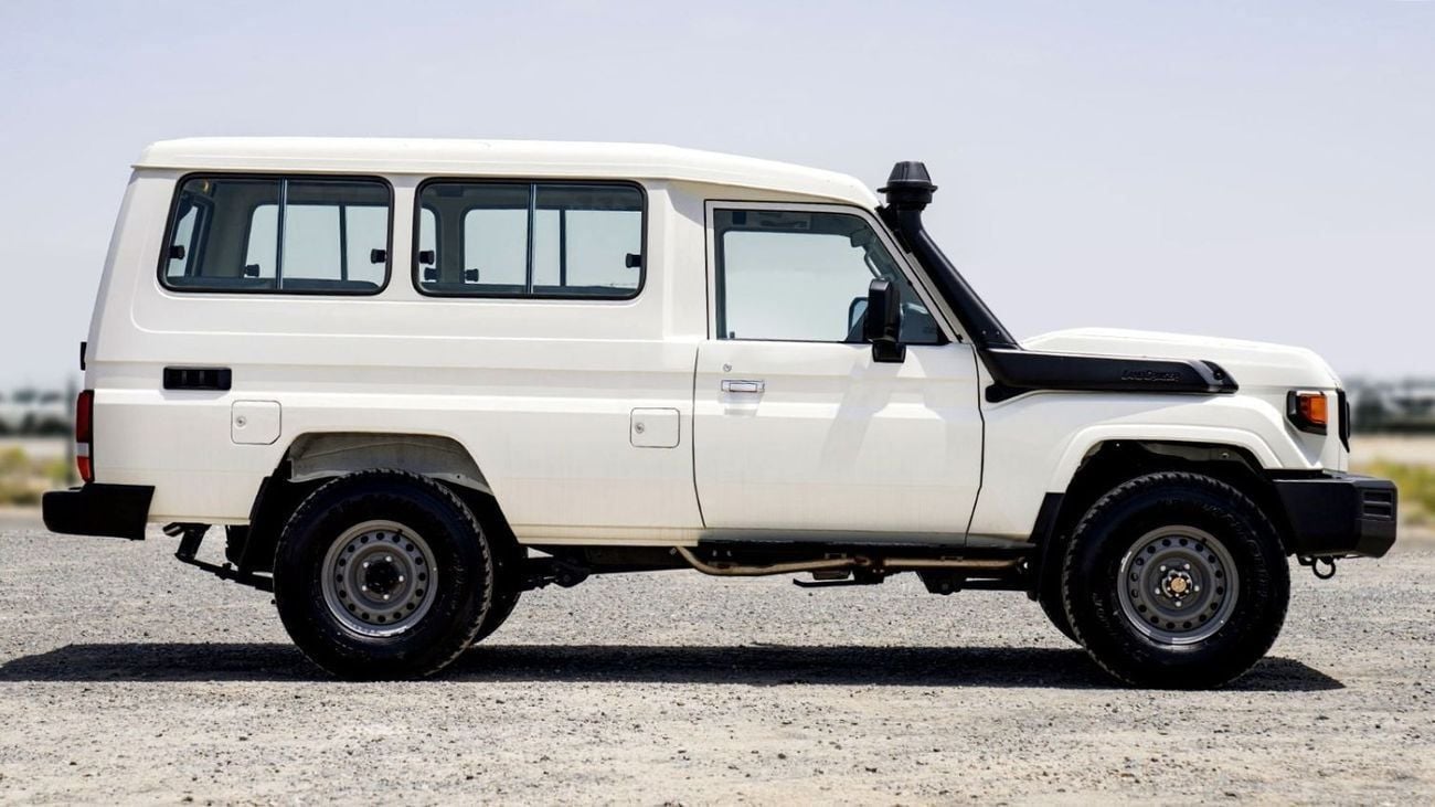 تويوتا لاند كروزر Toyota Landcruiser LC78 3doors diesel 4.2L RHD