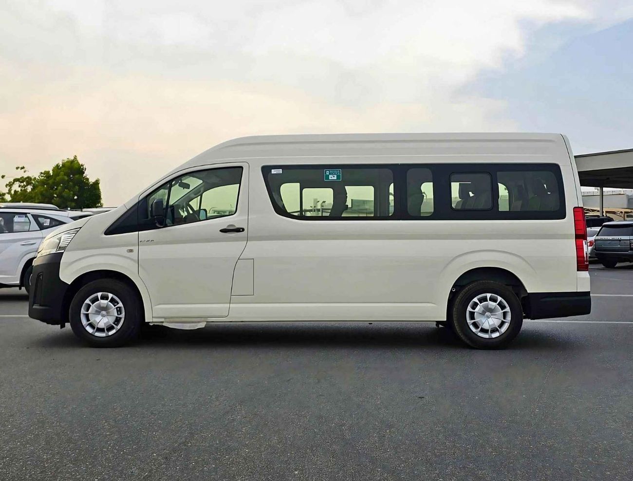Toyota Hiace HIGHROOF NEW SHAPE/13 SEATER A/T / REAR CAMERA/ 3.5L PETROL/CODE#HPHRAB