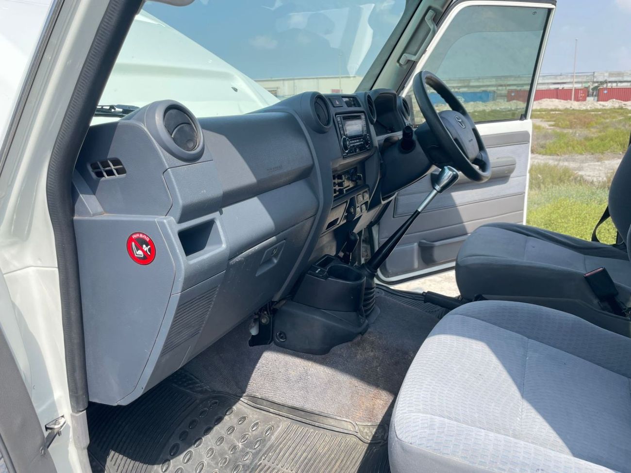 تويوتا لاند كروزر بيك آب RIGHT HAND VEHICLE ONLY FOR EXPORT 4.5 LITER