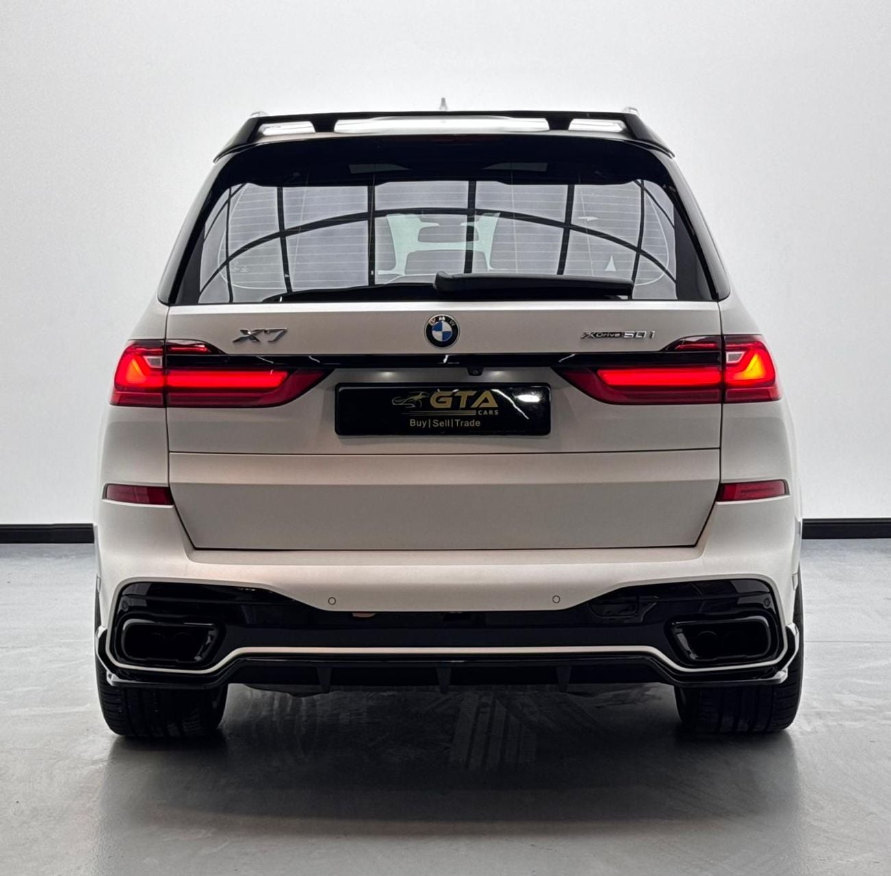 BMW X7 XDrive50i 4.4L 2019 BMW X7 xDrive50i M-Sport, 1 Year Warranty, Feb / 2027 BMW Service Pack, GCC