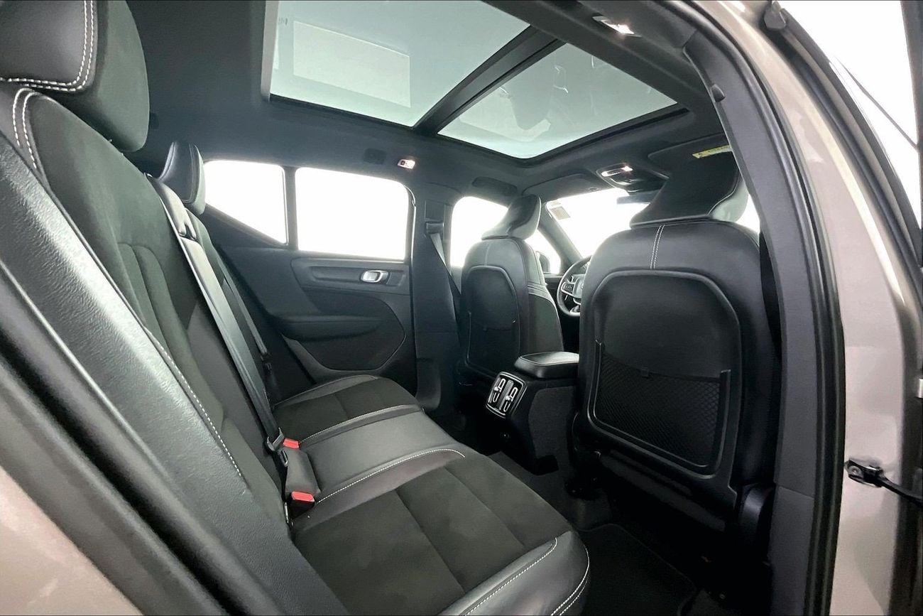 Volvo XC40 2.0 T4 190 FWD R-DESIGN AUTO | Guaranteed Warranty | 0 Down Payment