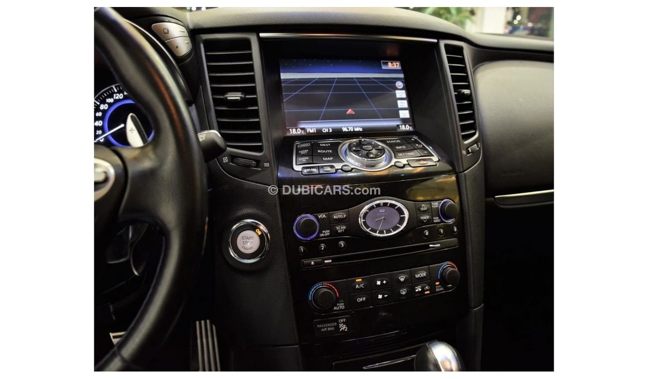 Infiniti QX70 Sports Sports Sports EXCELLENT DEAL for our Infiniti QX70s ( 2016 Model! ) in Blue Color! GCC Specs