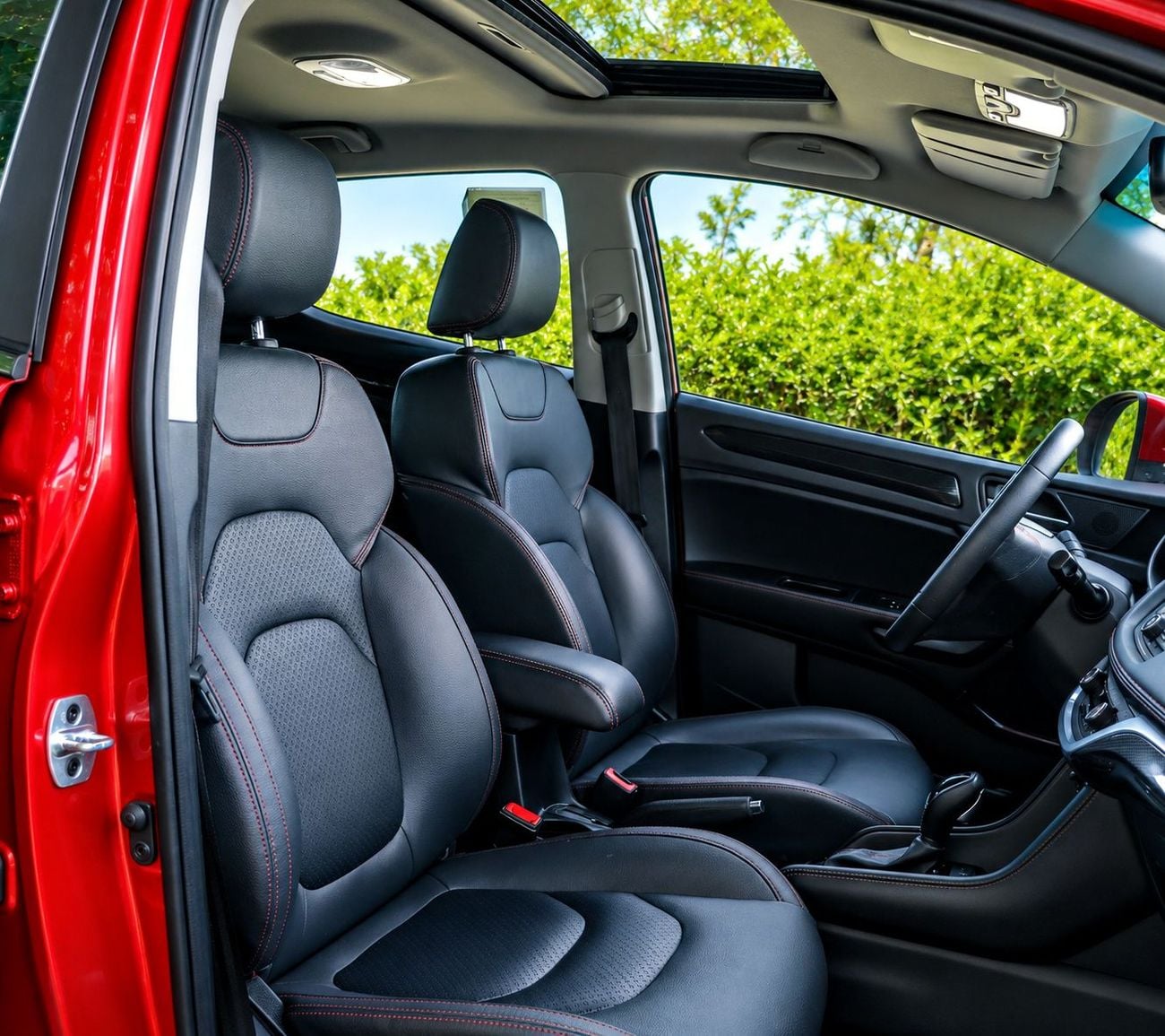 JAC S3 Plus INTELLIGENT LUXURY