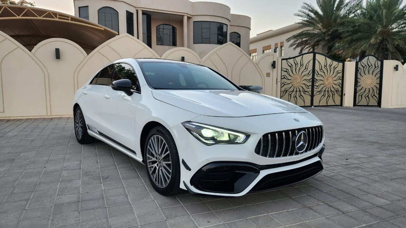 Mercedes Benz CLA250 Premium +