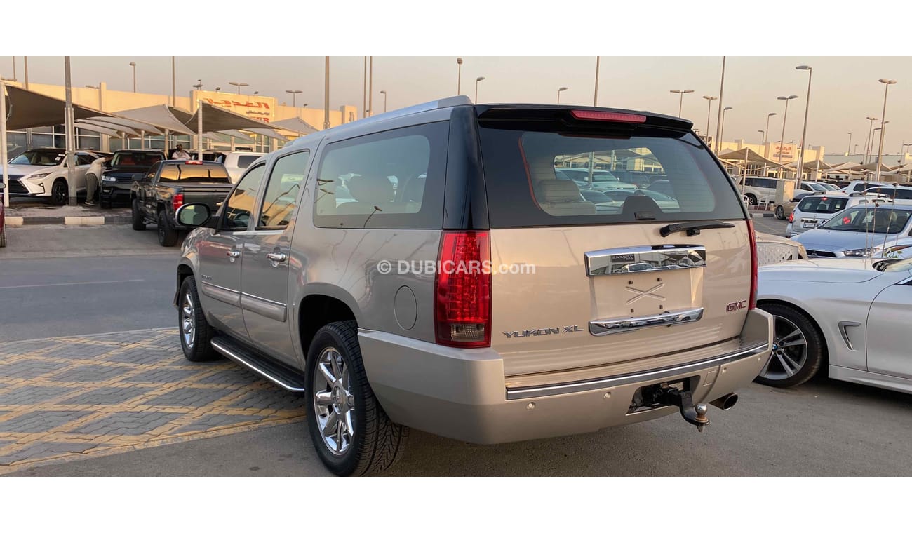جي أم سي يوكون DENALI XL