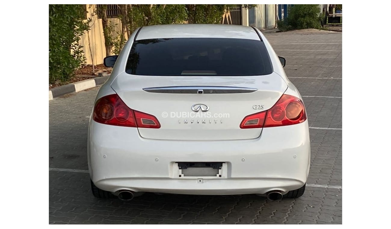 Infiniti G25 Infiniti G25 Model: 2014 Price : 29,000 dirhams  Mileage : 173,000 km  Gulf specifications, full opt