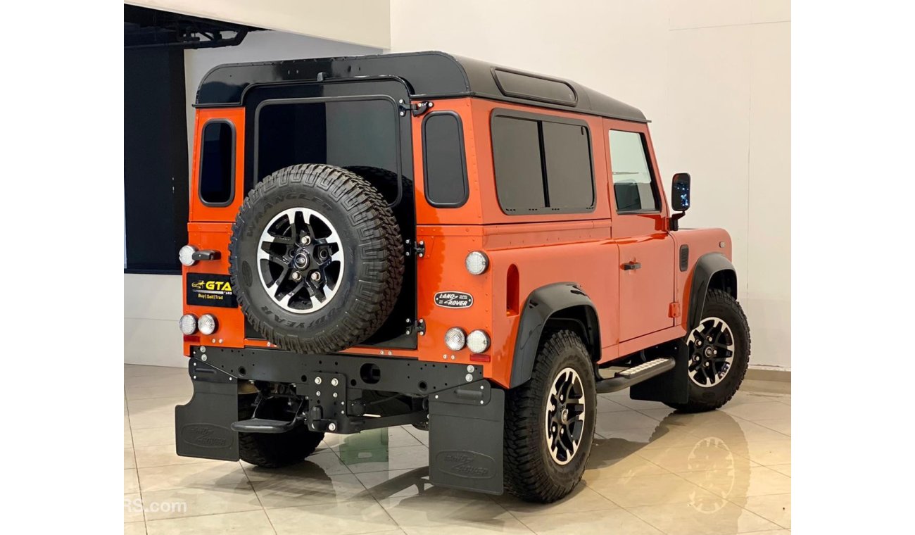 لاند روفر ديفيندر 2016 Land Rover Defender 90, Full Service History, Warranty, GCC